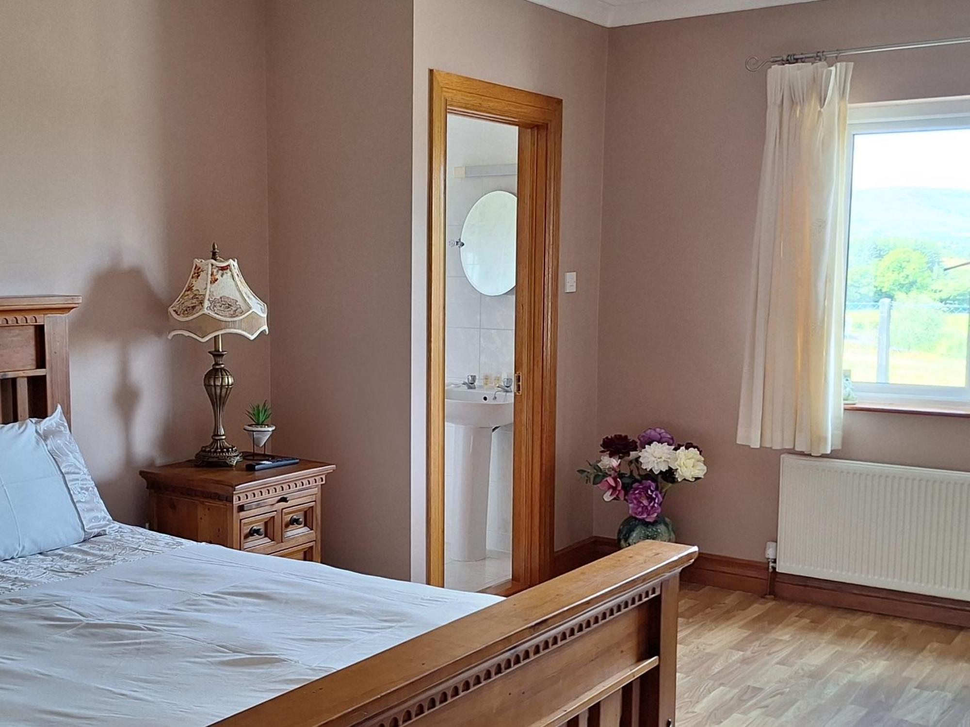Ballnamona House Конг Номер фото